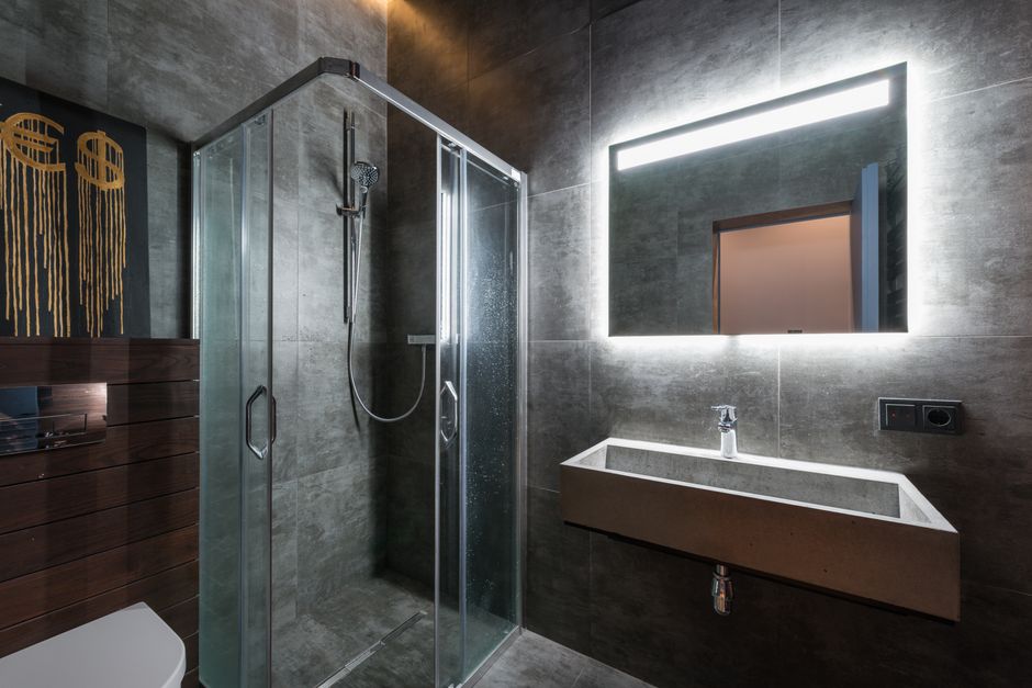 Béton ciré douche italienne : étanchéité et pose