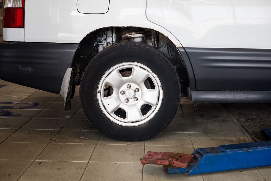 Dalle PVC garage : laquelle choisir ?