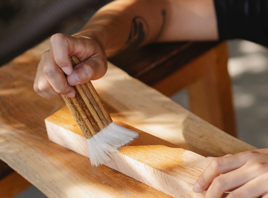 Fond dur parquet : à quoi ça sert et comment l'appliquer